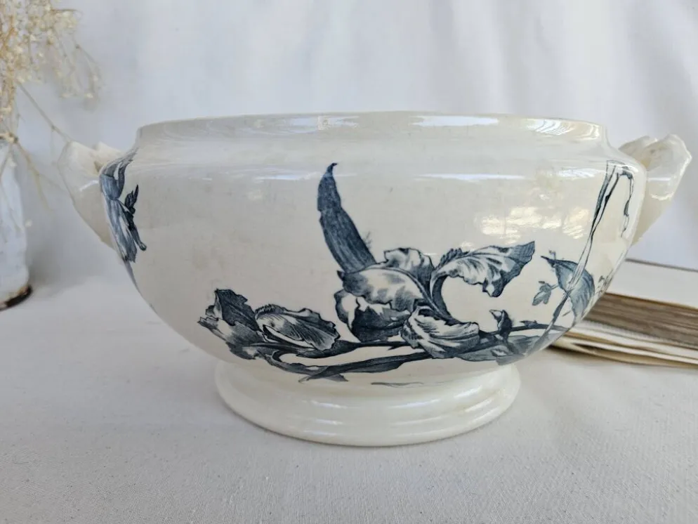 Soupière ancienne gien modèle iris