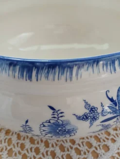 Soupière ancienne 