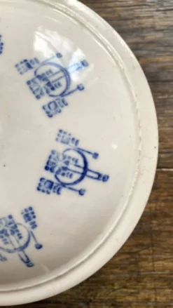 Soupière ancienne Sainte Uze