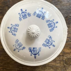 Soupière ancienne Sainte Uze