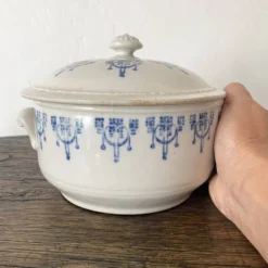 Soupière ancienne Sainte Uze