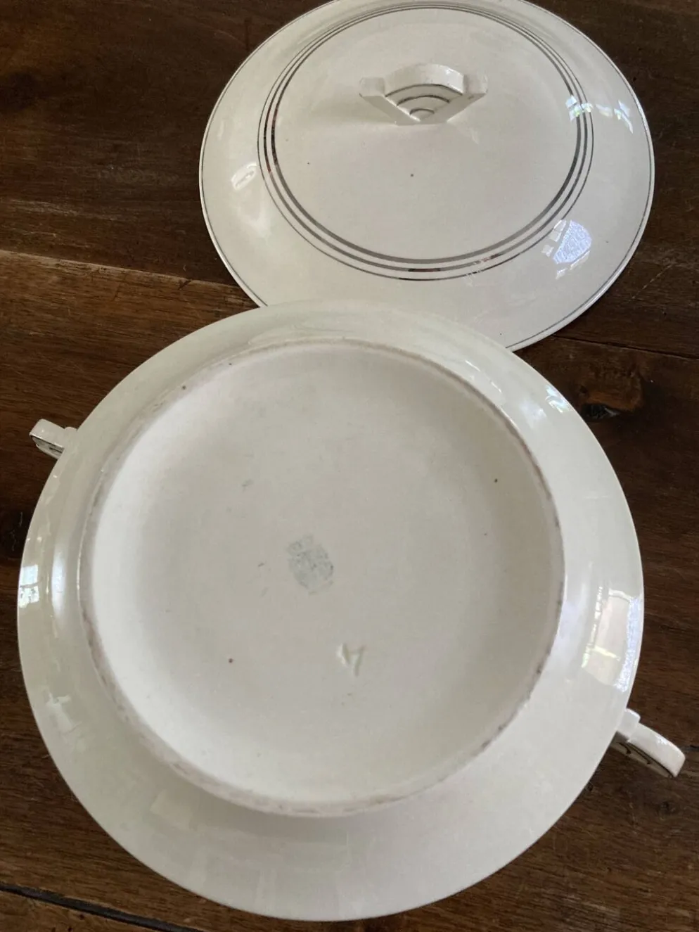 Soupière Art déco - blanc crème