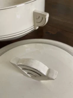 Soupière Art déco - blanc crème