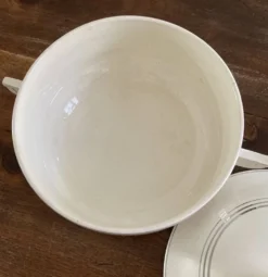 Soupière Art déco - blanc crème