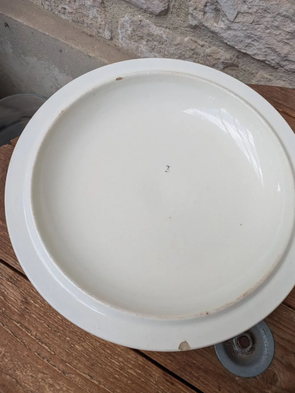 Soupière avec couvercle en Terre de Fer Salins modèle Nénuphar 25.5cm