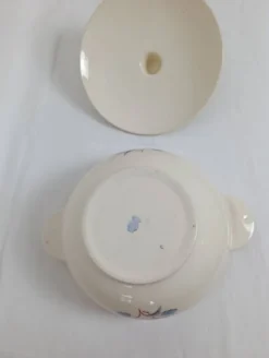 Soupière badonviller a la rose en demi-porcelaine