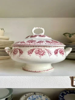 Soupière BFK en terre de fer rose, service 