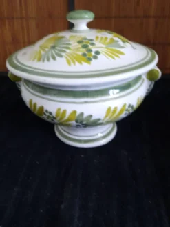 Soupière / Bonbonnière en Faïence HB Quimper Décor Floral Vert et Jaune - S