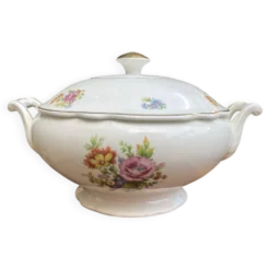 Soupière Digoin Sarreguemines motif romantique
