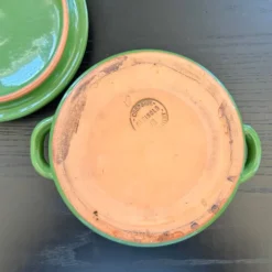 Soupière en céramique verte