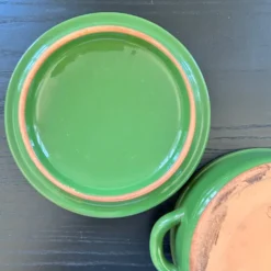 Soupière en céramique verte