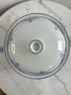 Soupière en faïence Creil et Montereau motif Labrador