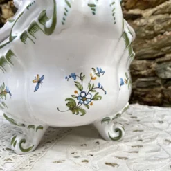 Soupière en faïence décorée main, Faïencerie Lallier