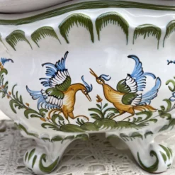 Soupière en faïence décorée main, Faïencerie Lallier