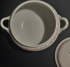 Soupière en faïence Gien décor Athènes rose