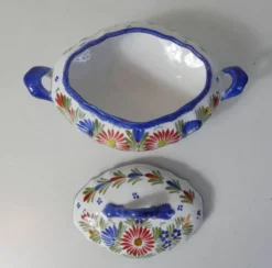 Soupière en faïence Henriot Quimper