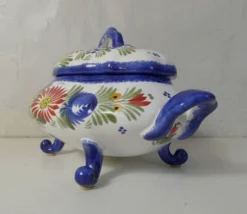 Soupière en faïence Henriot Quimper