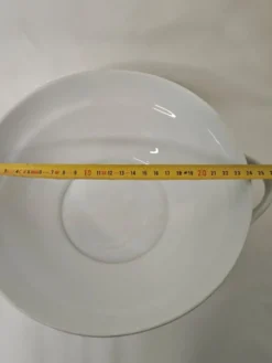 Soupière en porcelaine de Limoges