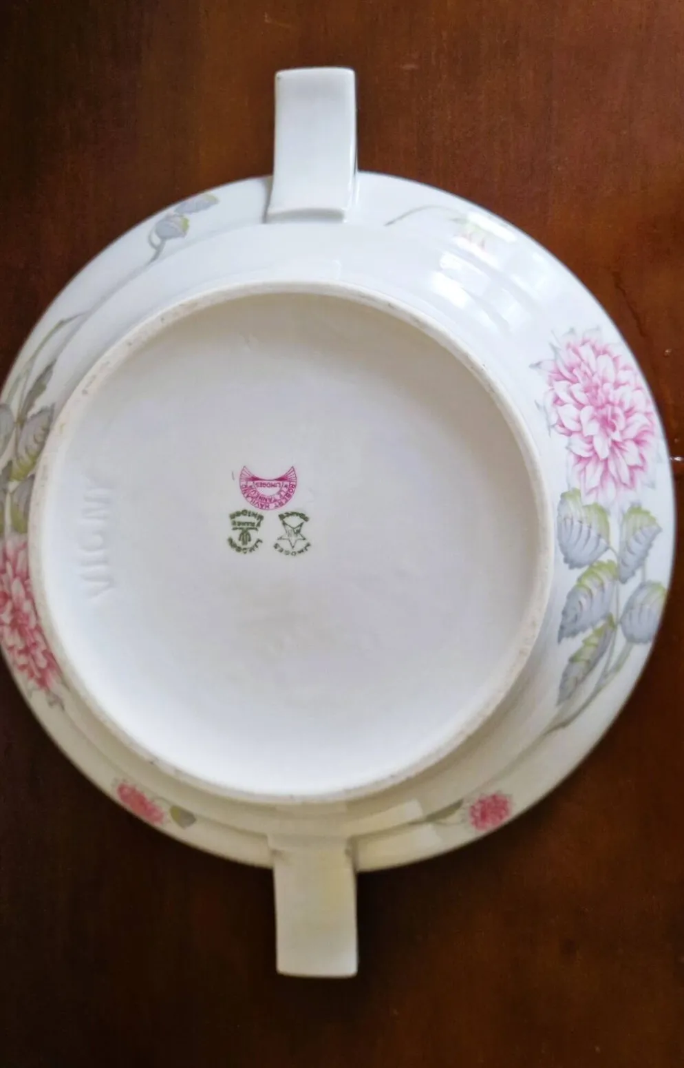 Soupière en porcelaine Haviland blanche avec motifs Dalhia