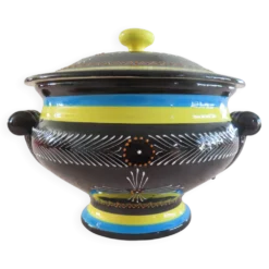 Soupière en porcelaine HENRIOT