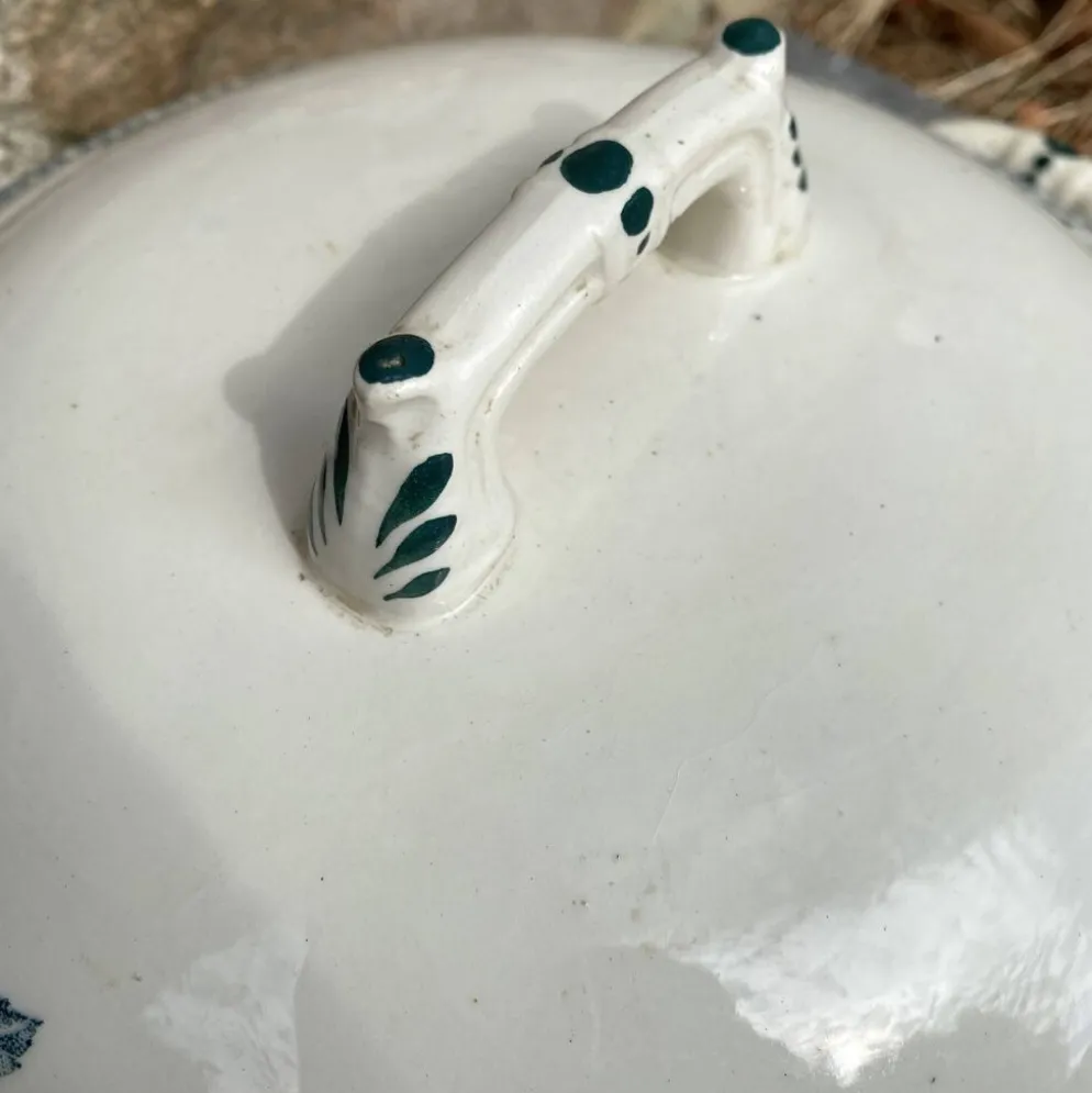 Soupière en terre de fer Ets Debray service Guadeloupe