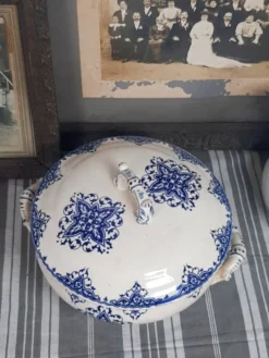 Soupière en terre de fer XIXème