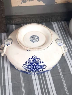 Soupière en terre de fer XIXème