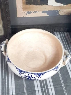 Soupière en terre de fer XIXème