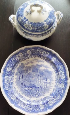 Soupière et plat Villeroy et boch porcelaine édition Burgenland