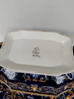 Soupière et son plateau en faïence de Gien, XXème siècle
