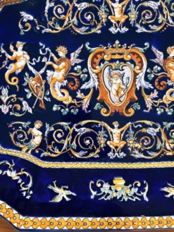 Soupière fond bleu faïencerie de Gien, complète