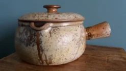 Soupière grand caquelon en grès de Puisaye signé Jean-Pierre Prud'homme
