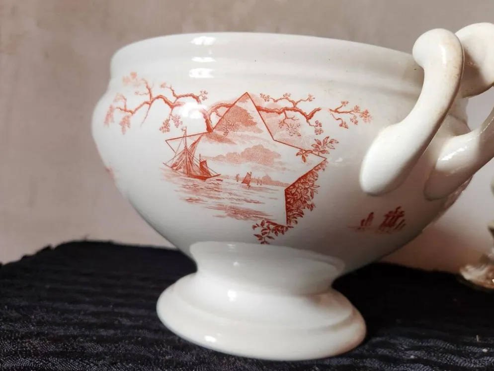 Soupière hollandaise Petrus Regout Marines Series 1896 Maastricht Red Transferware