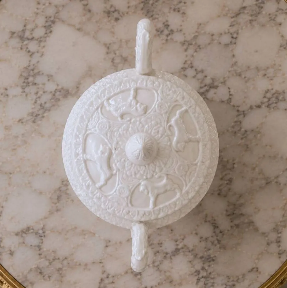 Soupière italienne d'apparat st Capodimonte en porcelaine