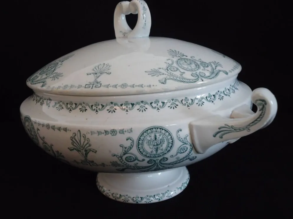 Soupière legumier Luneville, Keller et Guerin, modèle Lutzen