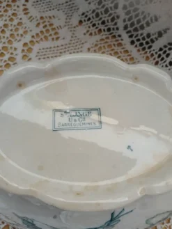 Soupière / légumier ancien en Terre de fer