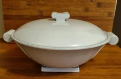 Soupière Légumier vintage