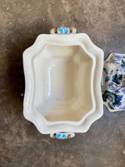 Soupière Mason's en terre de fer polychrome, service "Belvedere" - début XXème siècle