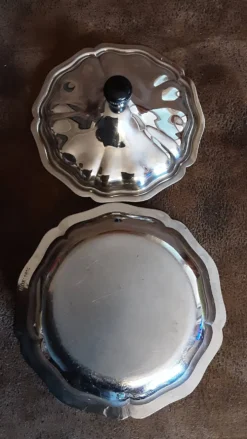 Soupière métal vintage