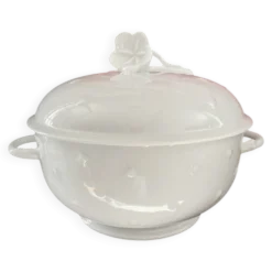 Soupière Muguet Lalique blanche