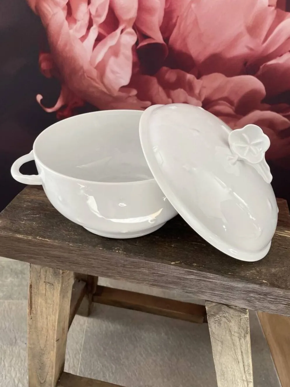 Soupière Muguet Lalique blanche