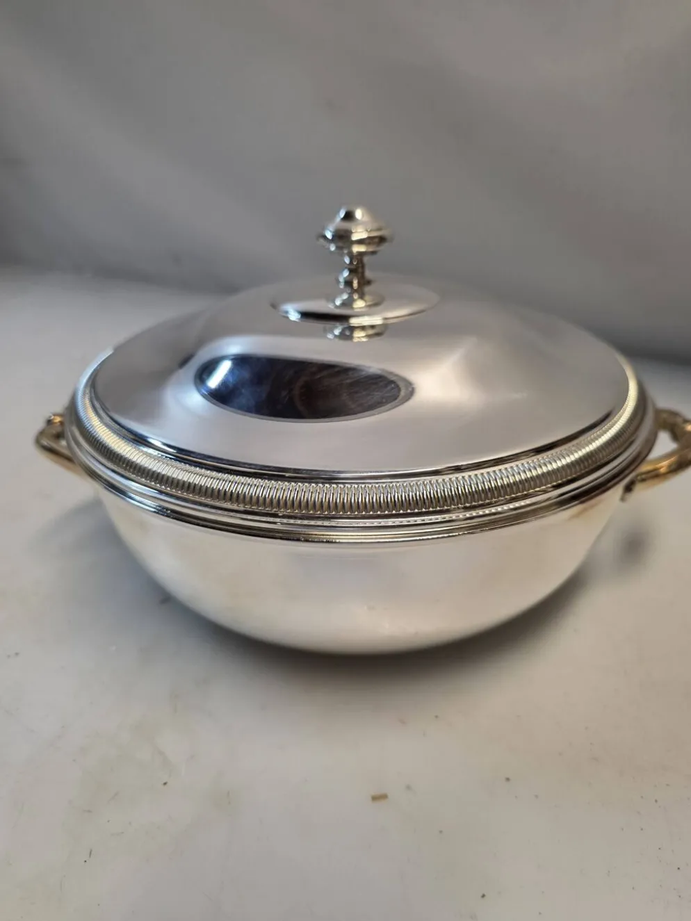 Soupière ou Légumier en Métal Argenté – Orfèvrerie de France
