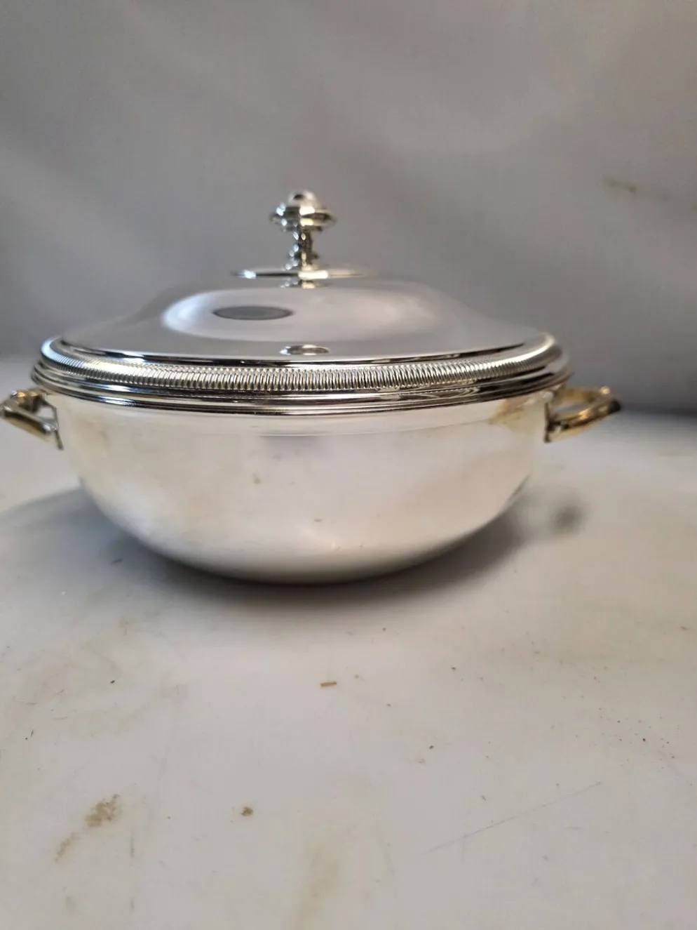 Soupière ou Légumier en Métal Argenté – Orfèvrerie de France