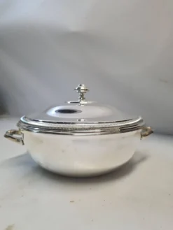 Soupière ou Légumier en Métal Argenté – Orfèvrerie de France