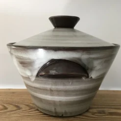 Soupière patinée ivoire