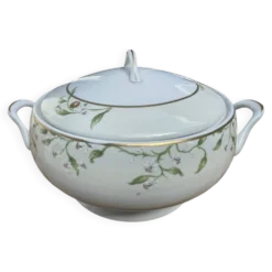 soupière Philippe Deshoulières en porcelaine de Limoges, décor « Orang