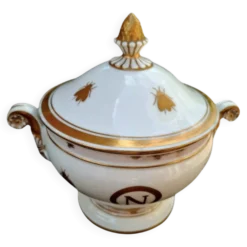 Soupière porcelaine Empire époque Napoléon Ier décor d'abeille dorée
