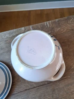 Soupière signée Lonchamp