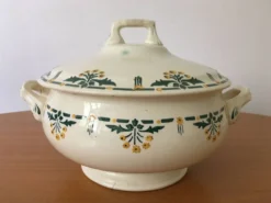 Soupière 1900 Terre de fer Choisy-le-Roi