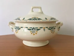 Soupière 1900 Terre de fer Choisy-le-Roi